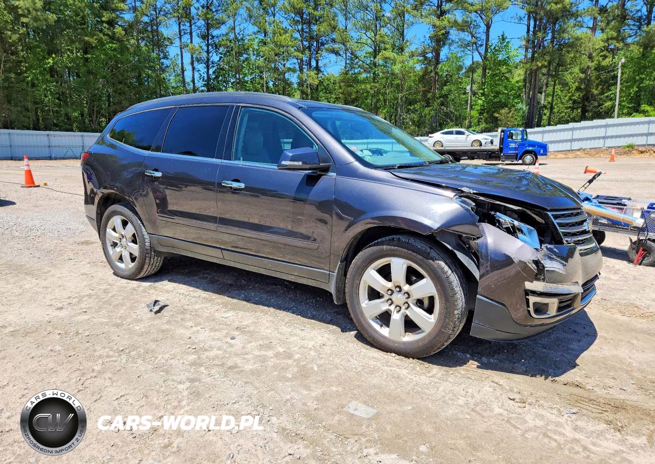 2017 Chevrolet Traverse Lt VIN:1GNKRGKD2HJ115333 - 4