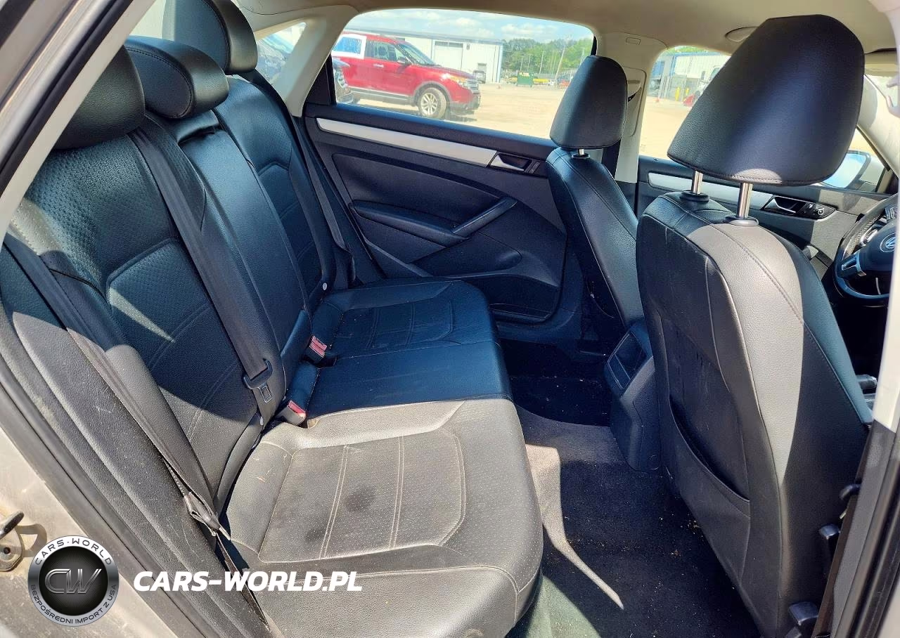 2012 Volkswagen Passat Se VIN:1VWBP7A37CC089569 - 10
