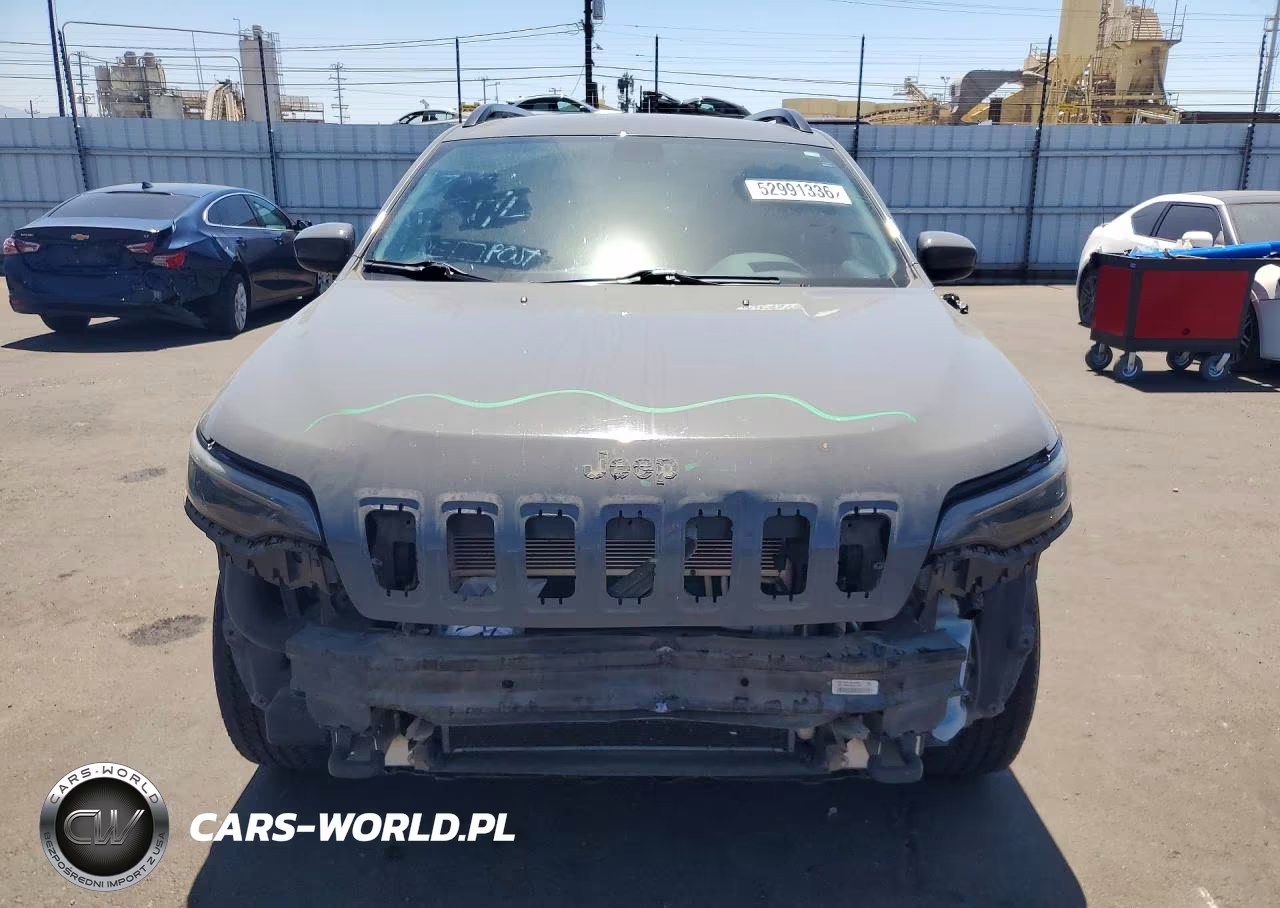 2019 Jeep Cherokee Latitude VIN:1C4PJMCX8KD452978 - 5
