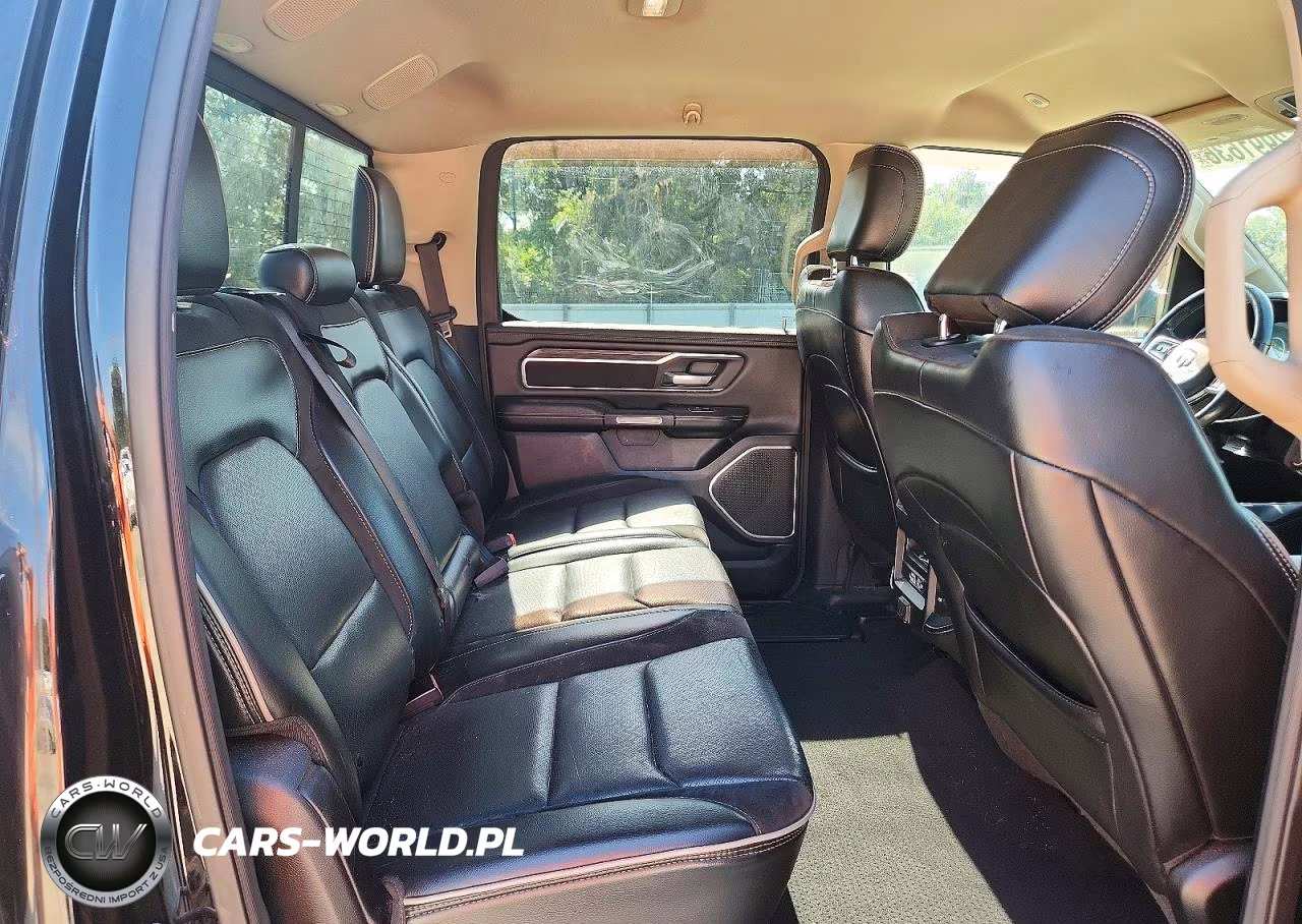 2019 Ram 1500 Laramie VIN:1C6SRFJT4KN662543 - 10