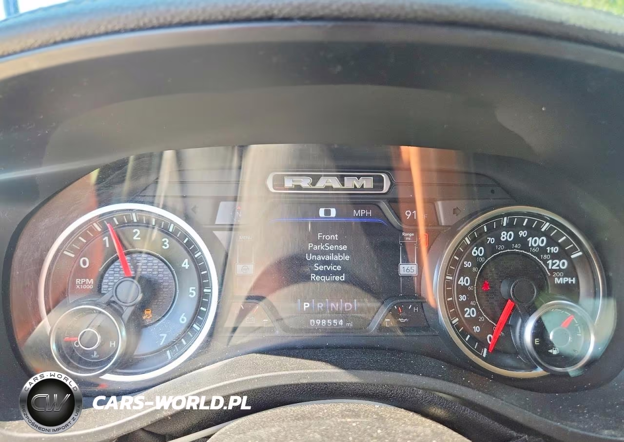 2019 Ram 1500 Laramie VIN:1C6SRFJT4KN662543 - 9