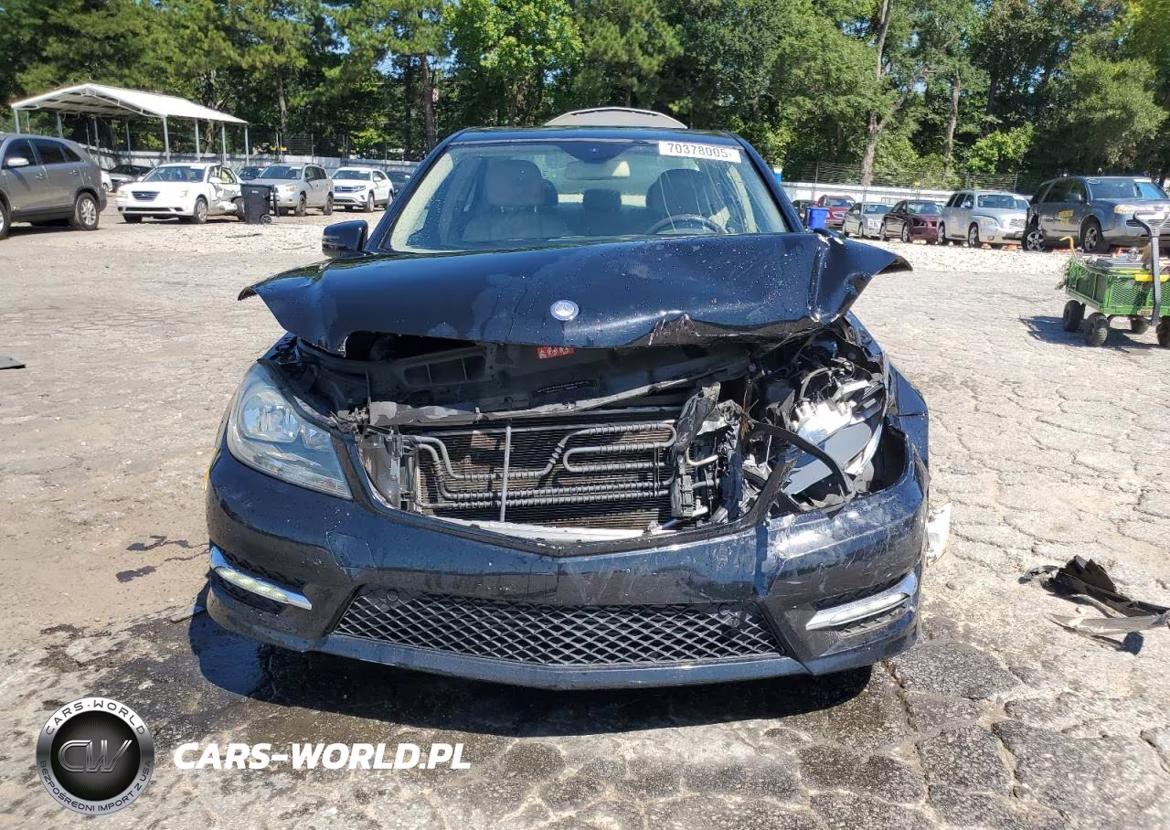 2014 Mercedes-Benz C 250 VIN:WDDGF4HB3EA933053 - 5