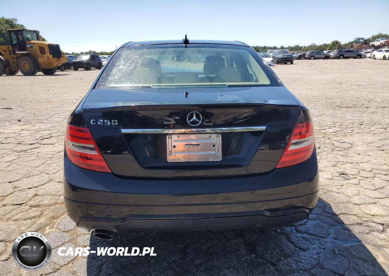 2014 Mercedes-Benz C 250 VIN:WDDGF4HB3EA933053 - 6