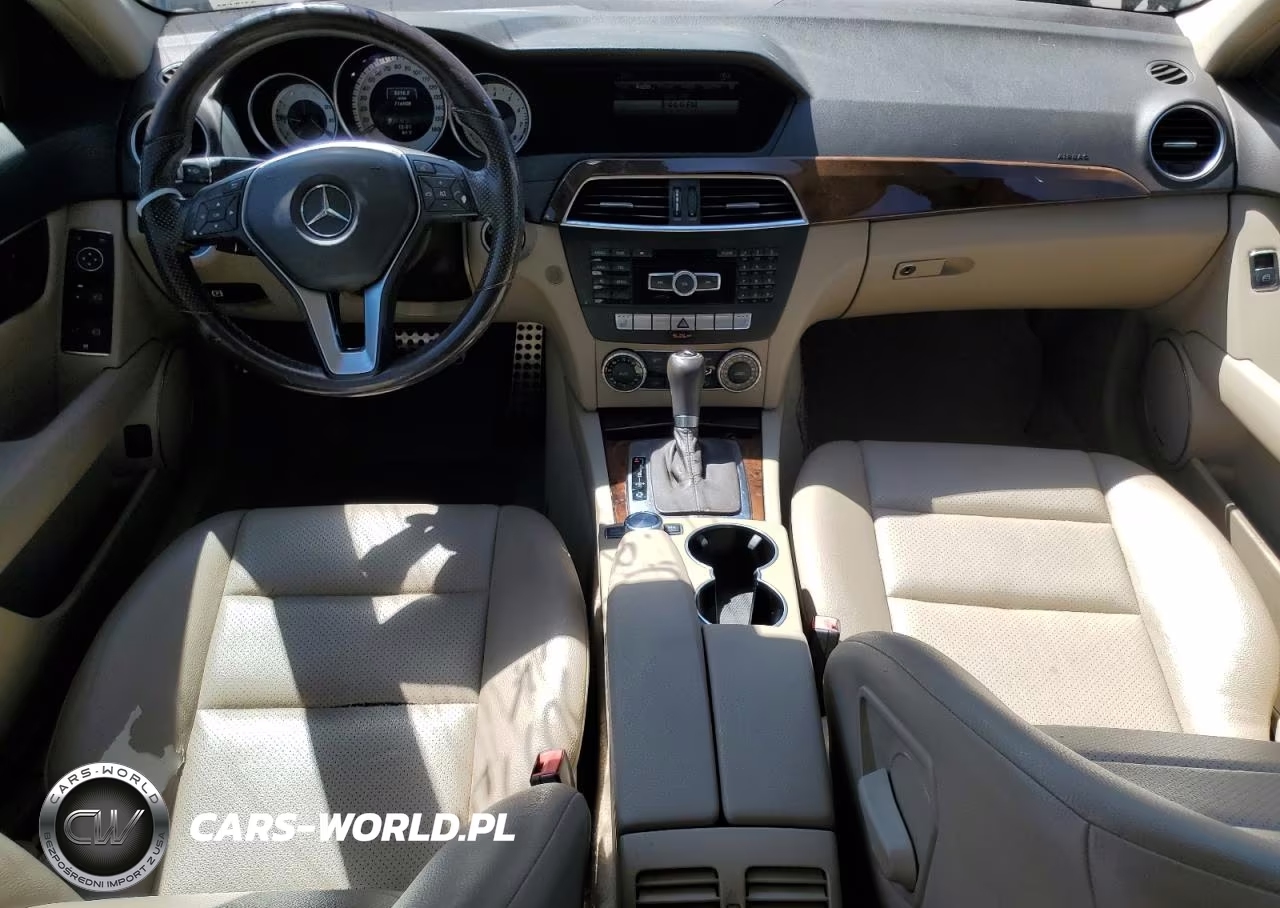 2014 Mercedes-Benz C 250 VIN:WDDGF4HB3EA933053 - 8