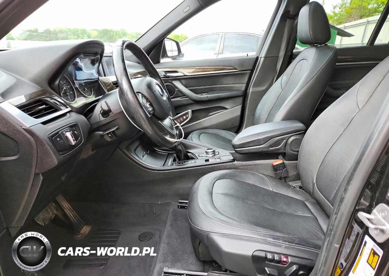 2017 BMW X1 xDrive28I VIN:WBXHT3C38H5F72150 - 7