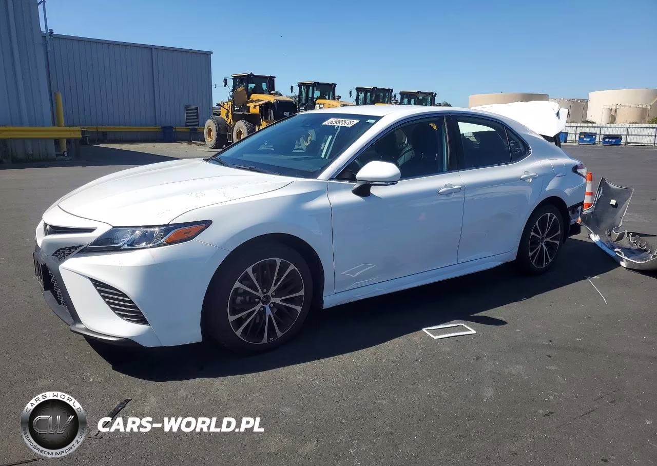 2020 Toyota Camry Se