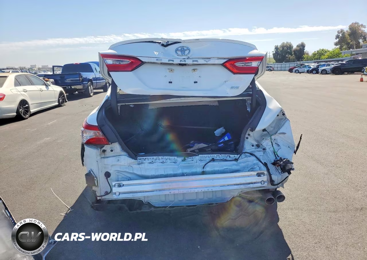 2020 Toyota Camry Se VIN:4T1M11AK6LU879971 - 6