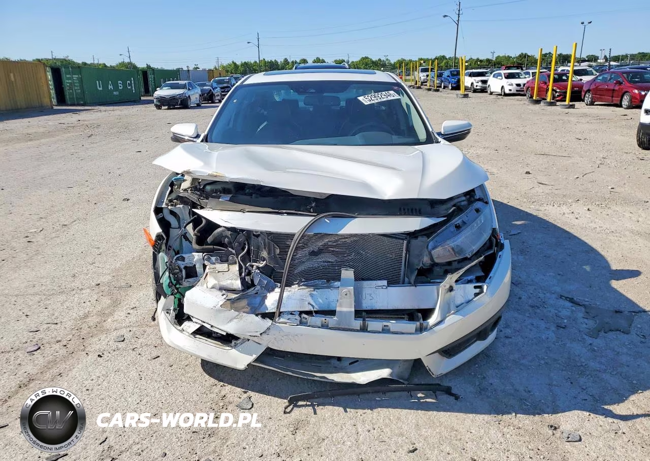 2016 Honda Civic Touring VIN:19XFC1F95GE005063 - 5