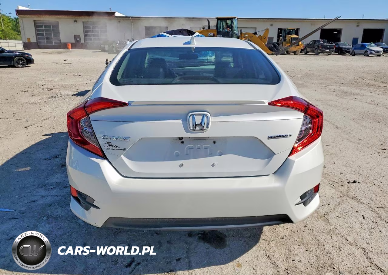 2016 Honda Civic Touring VIN:19XFC1F95GE005063 - 6