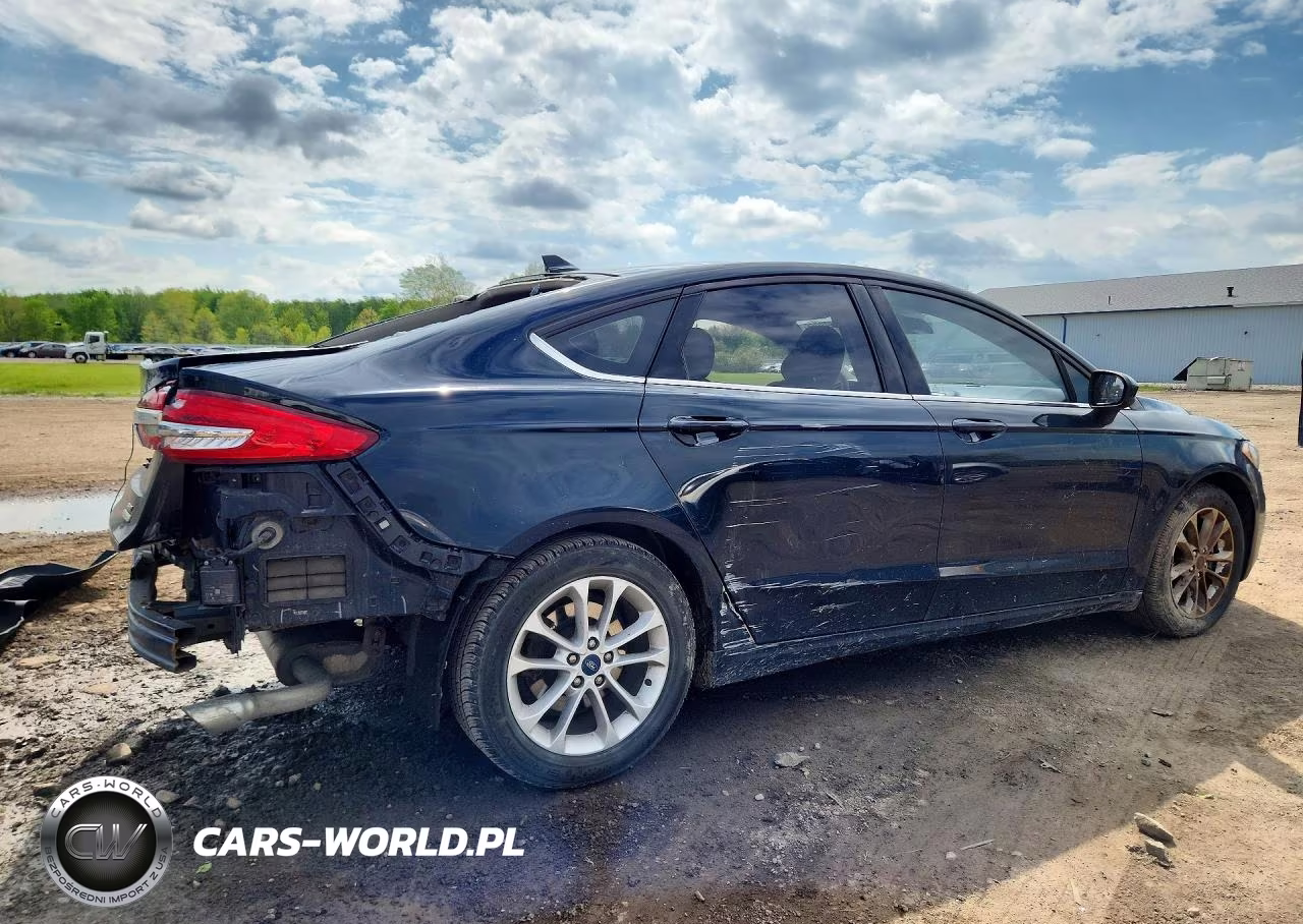 2020 Ford Fusion Se VIN:3FA6P0HD2LR119854 - 3