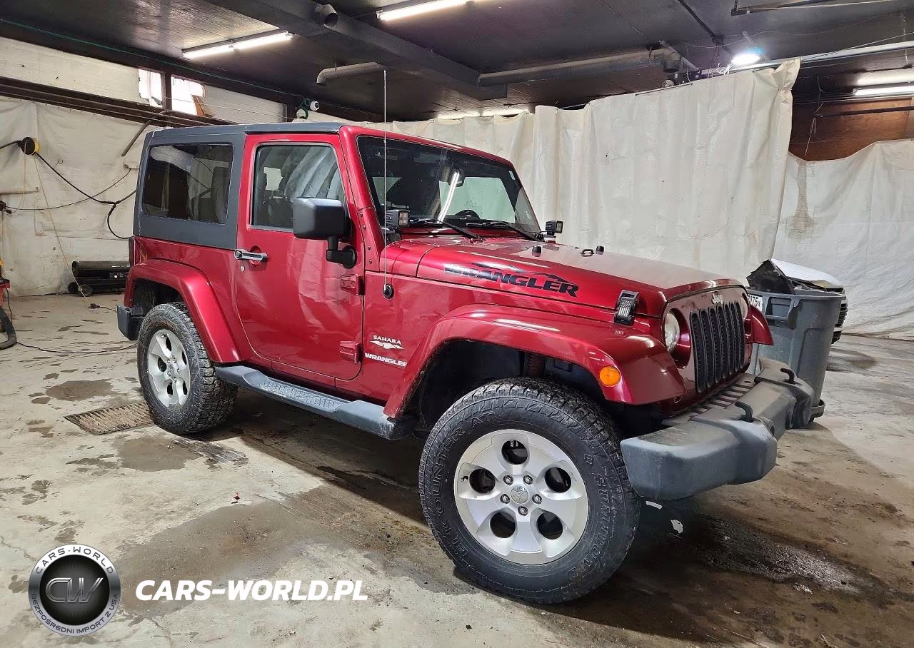2013 Jeep Wrangler Sahara VIN:1C4GJWBG4DL584268 - 4