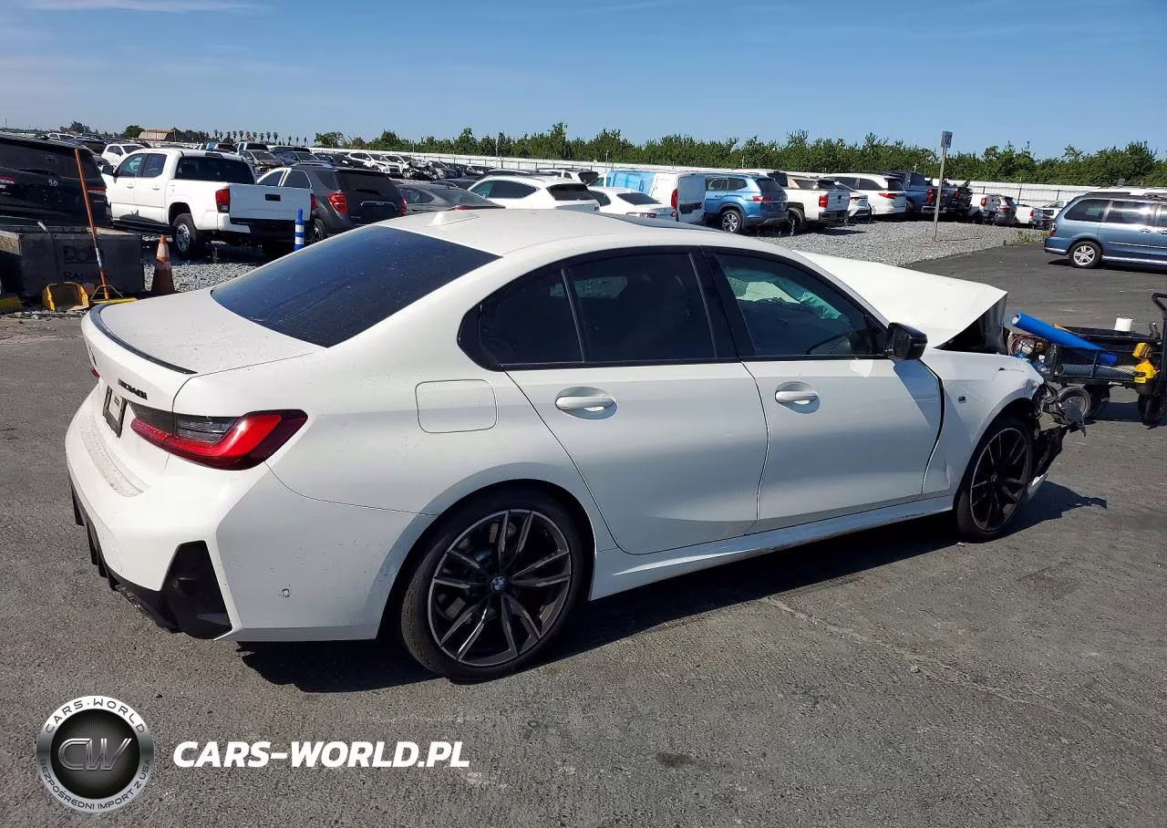 2024 BMW M340Xi VIN:3MW49FF09R8E15352 - 3