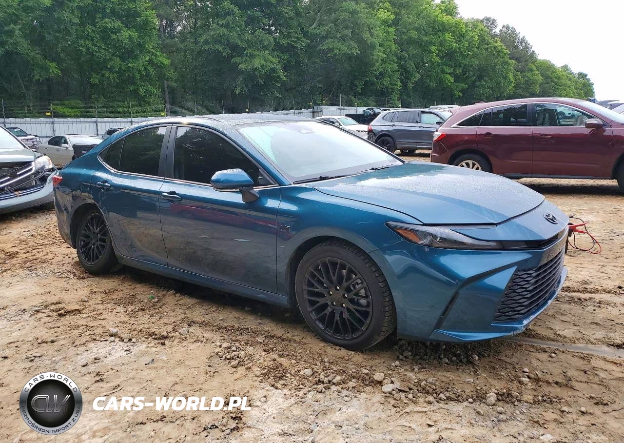 2025 Toyota Camry Le VIN:4T1DAACK0SU187622 - 4