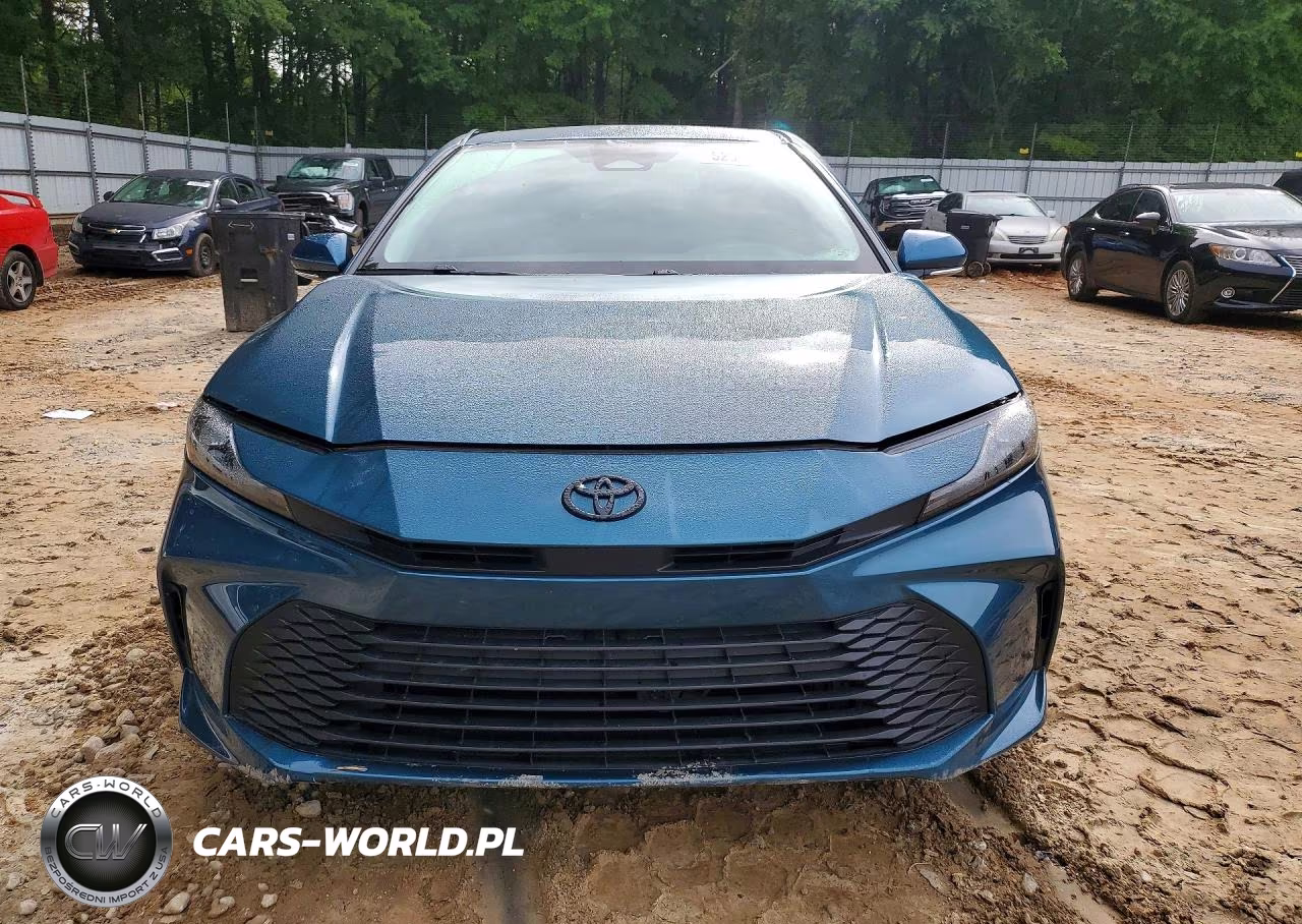 2025 Toyota Camry Le VIN:4T1DAACK0SU187622 - 5