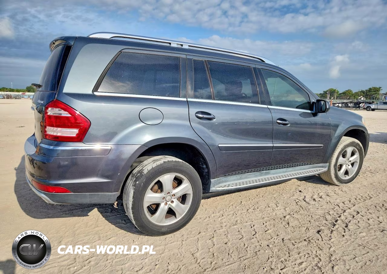 2010 Mercedes-Benz Gl 450 4Matic VIN:4JGBF7BEXAA596413 - 3