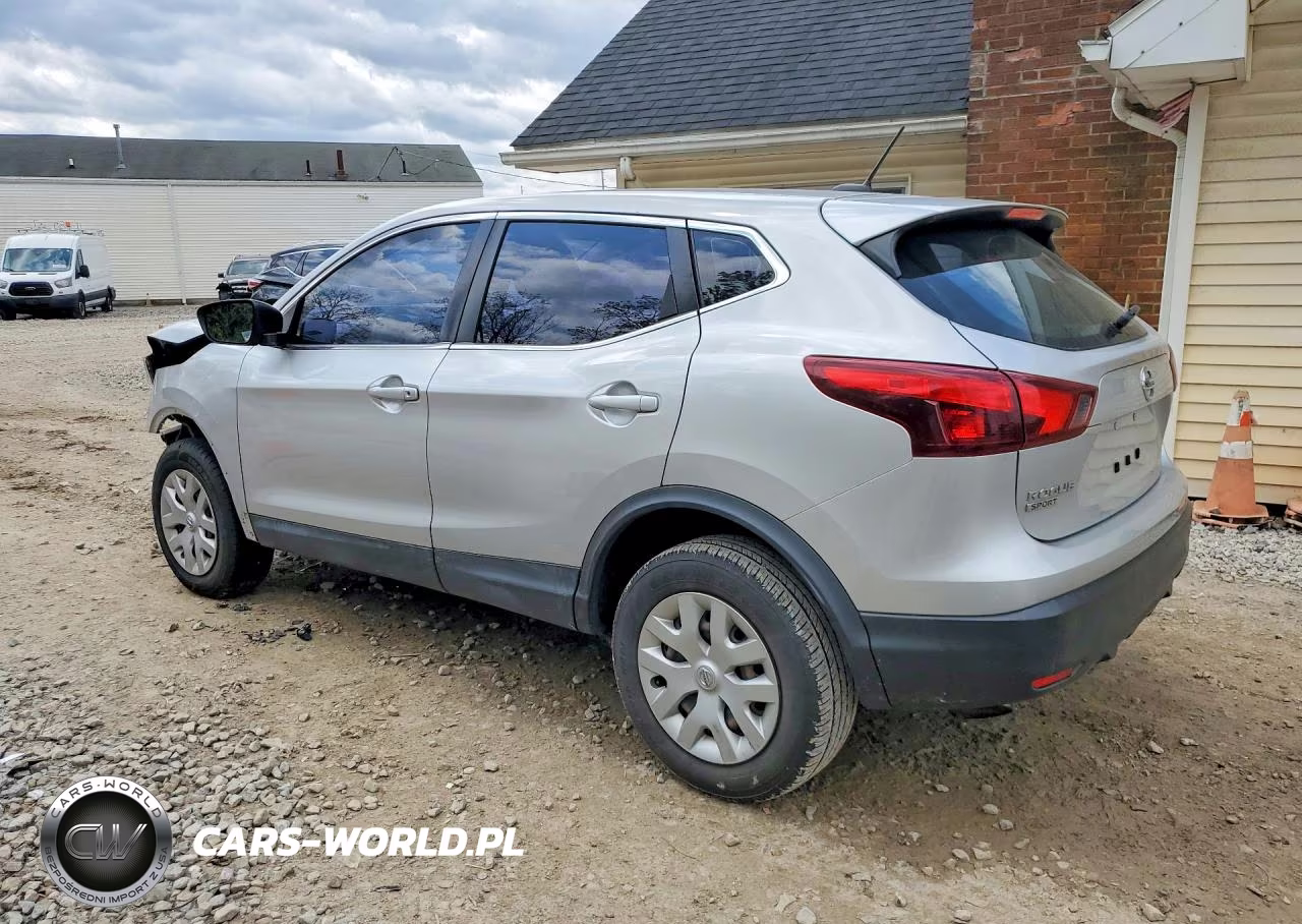 2019 Nissan Rogue Sport S VIN:JN1BJ1CP4KW240238 - 2