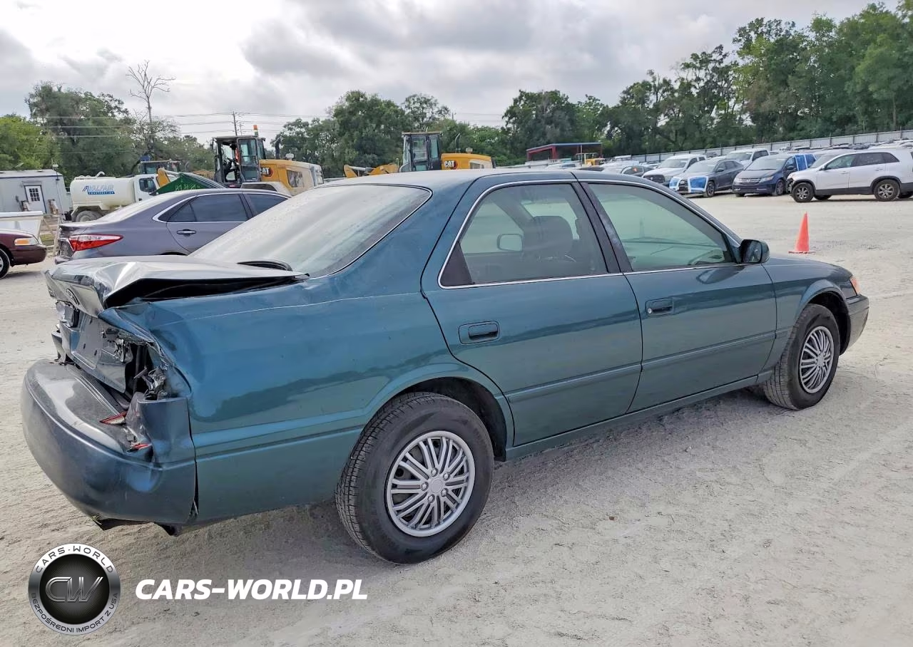 1998 Toyota Camry Le VIN:4T1BG22K5WU253245 - 3