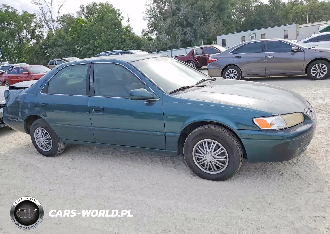 1998 Toyota Camry Le VIN:4T1BG22K5WU253245 - 4