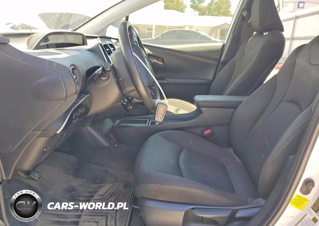 2019 Toyota Prius Le VIN:JTDKARFU0K3089350 - 7