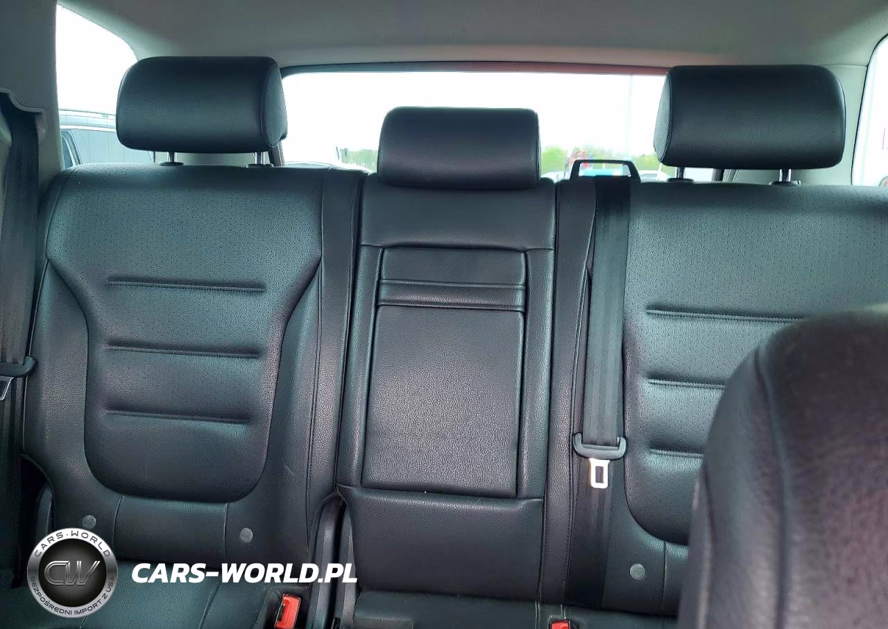 2014 Volkswagen Touareg V6 Tdi VIN:WVGEP9BP6ED013038 - 10