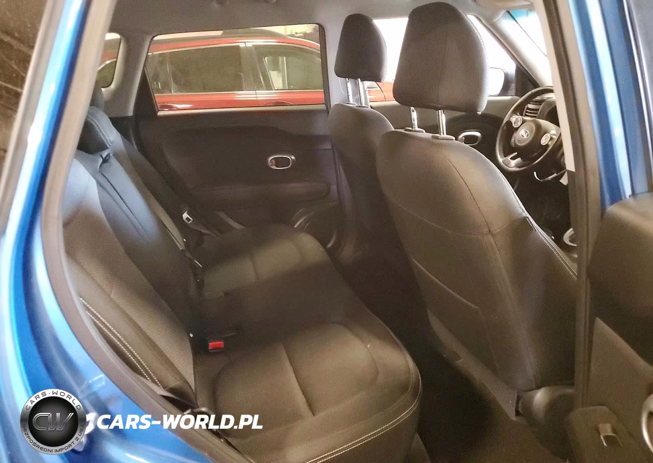 2017 Kia Soul + VIN:KNDJP3A50H7486906 - 10