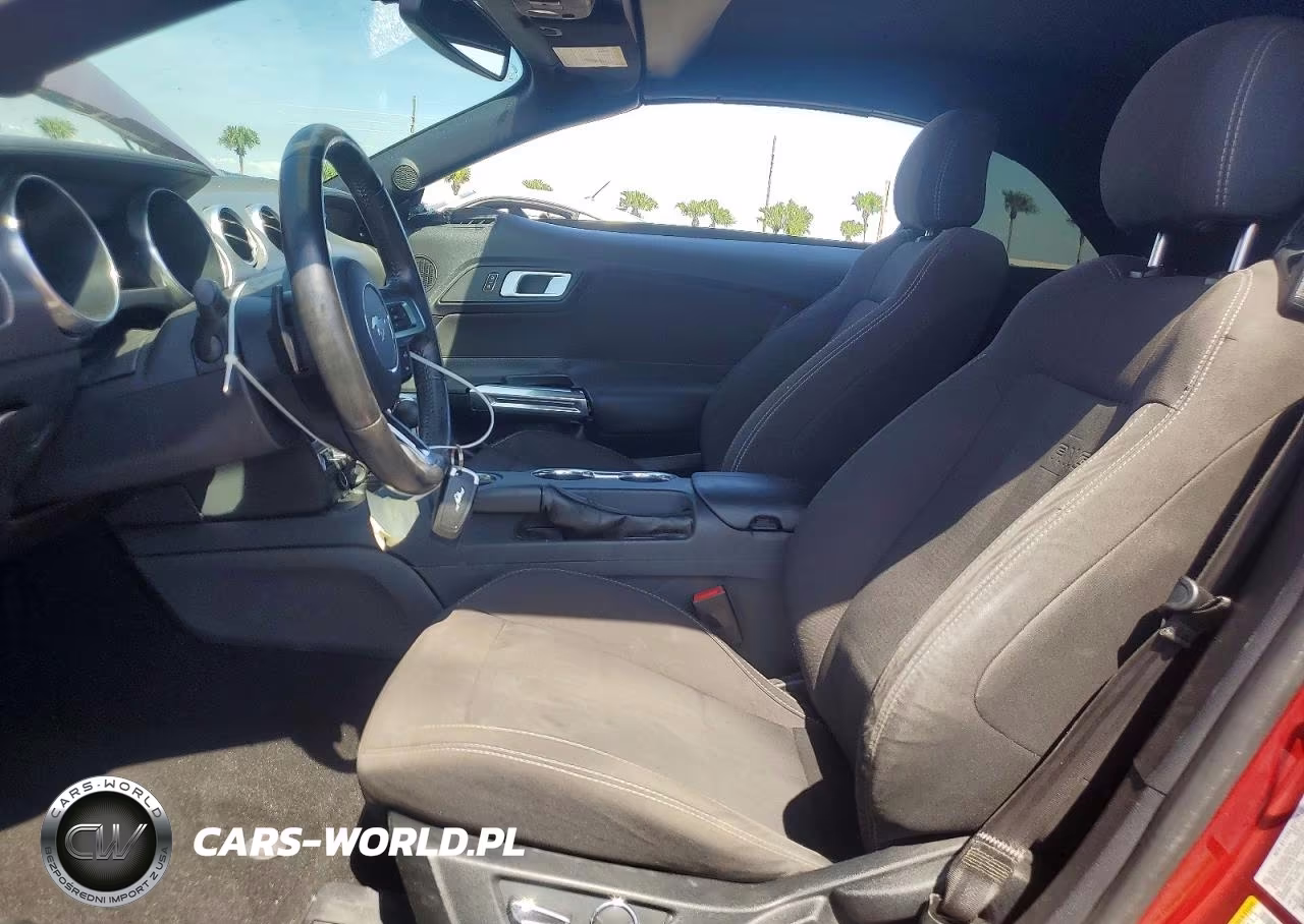 2019 Ford Mustang VIN:1FATP8UH1K5111708 - 7