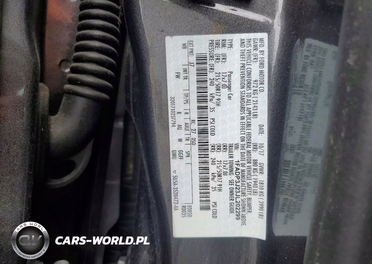 2018 Ford Focus Titanium VIN:1FADP3J23JL202299 - 12