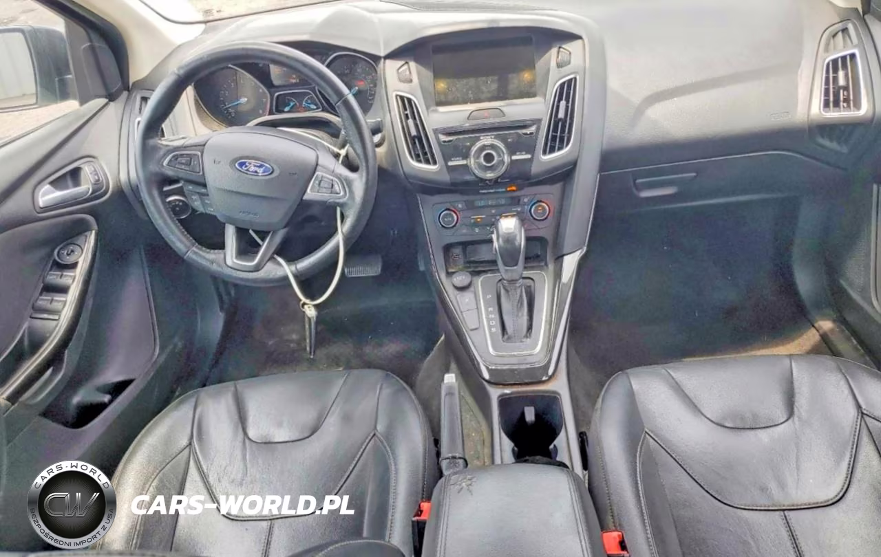 2018 Ford Focus Titanium VIN:1FADP3J23JL202299 - 8