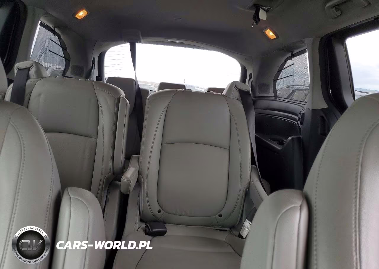 2020 Honda Odyssey Elite VIN:5FNRL6H9XLB018712 - 10