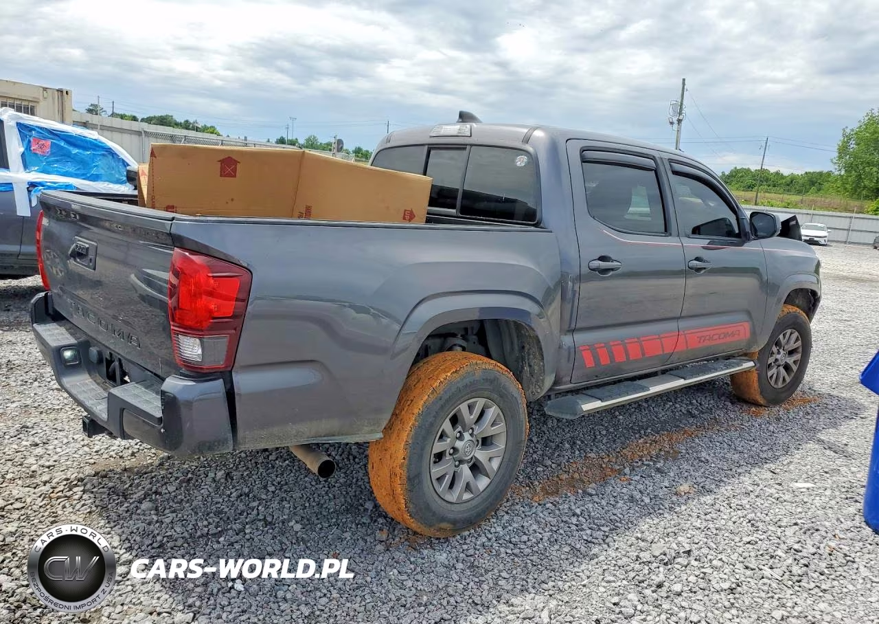 2020 Toyota Tacoma VIN:5TFAX5GN1LX185184 - 3