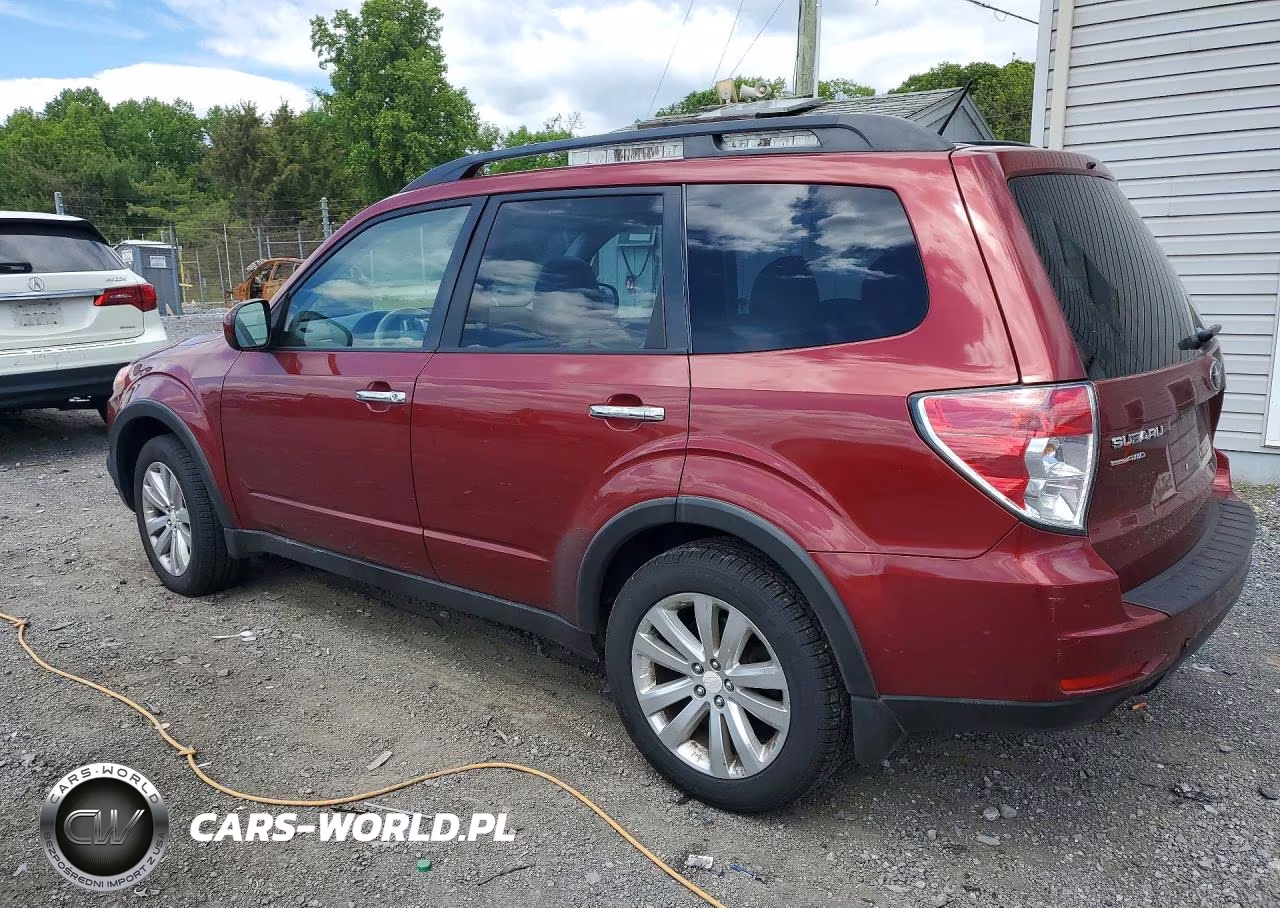 2011 Subaru Forester 2.5X Premium VIN:JF2SHADC2BH727965 - 2