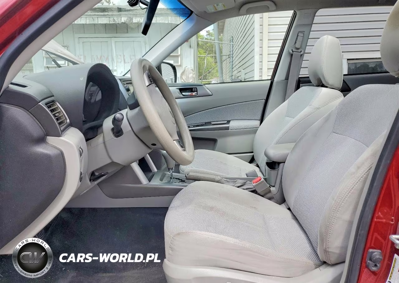 2011 Subaru Forester 2.5X Premium VIN:JF2SHADC2BH727965 - 7