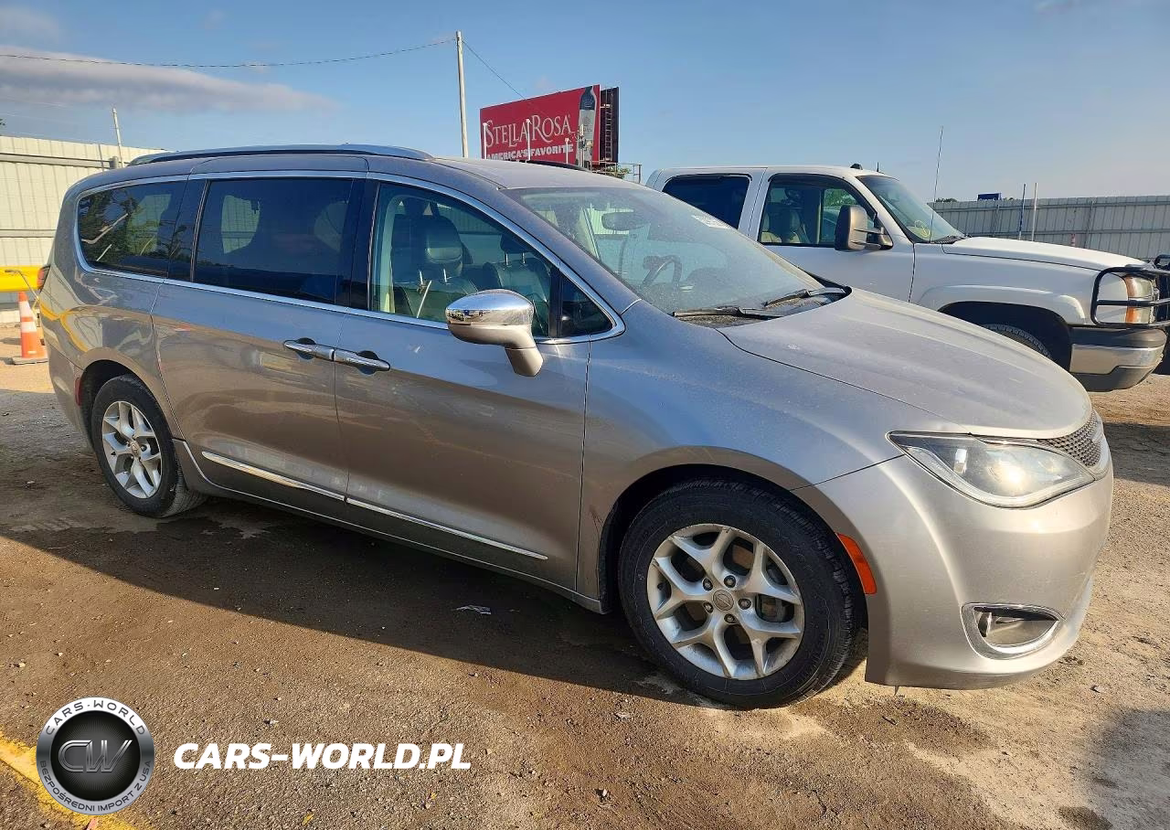 2020 Chrysler Pacifica Limited VIN:2C4RC1GG7LR280713 - 4