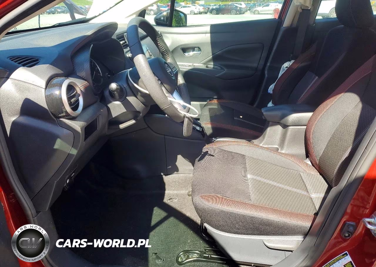 2025 Nissan Versa Sr VIN:3N1CN8FV2SL811940 - 7
