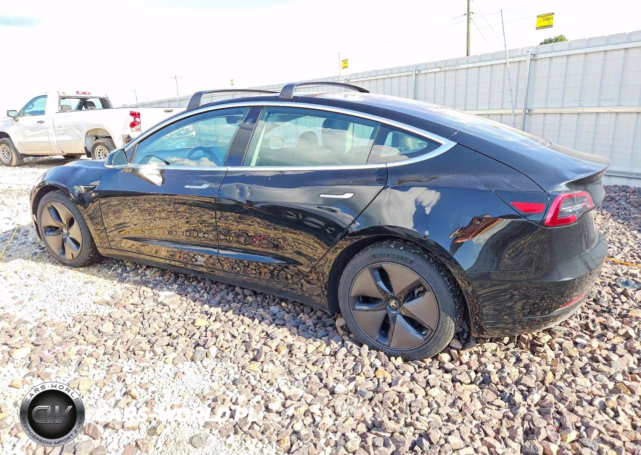 2018 Tesla Model 3 VIN:5YJ3E1EBXJF182209 - 2