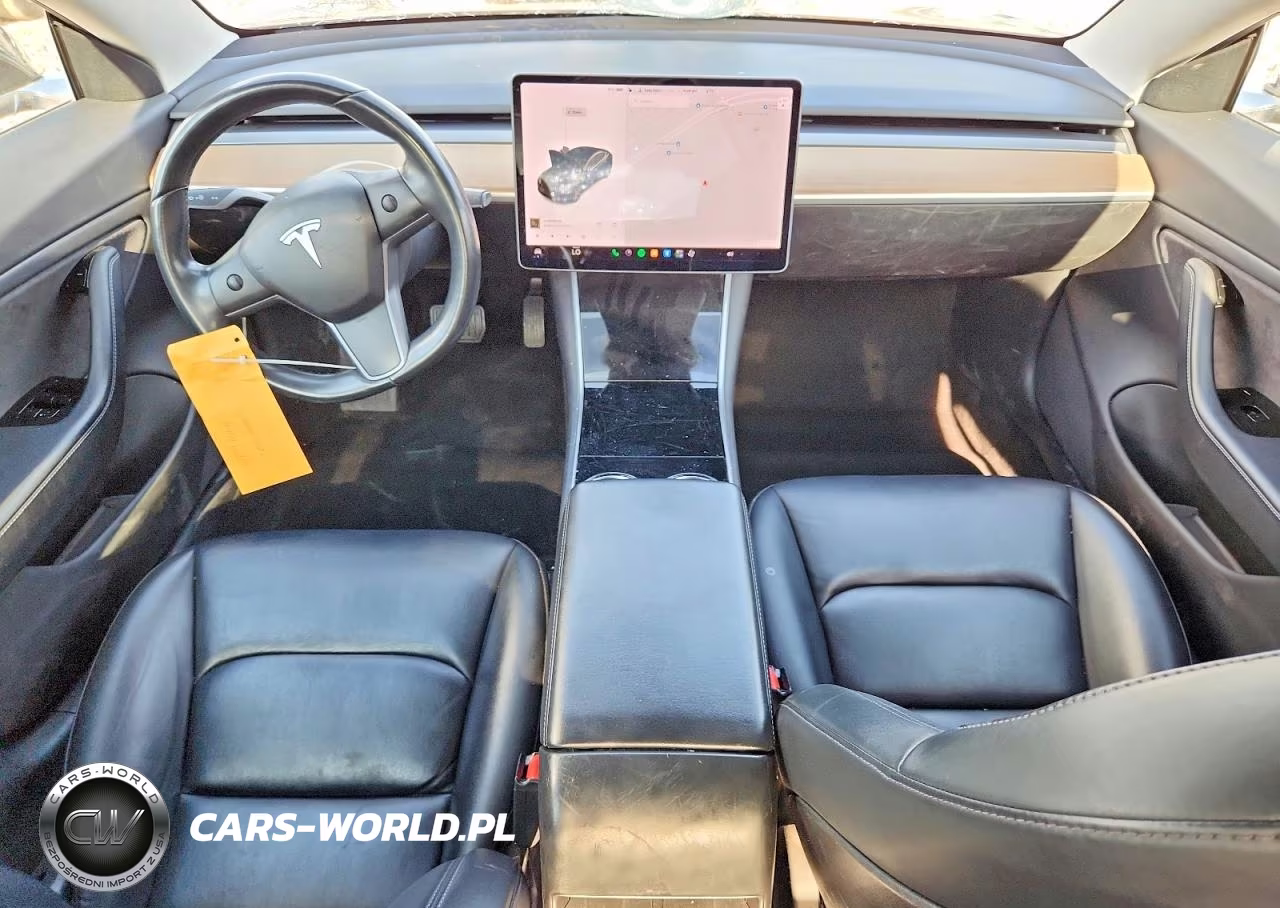 2018 Tesla Model 3 VIN:5YJ3E1EBXJF182209 - 8