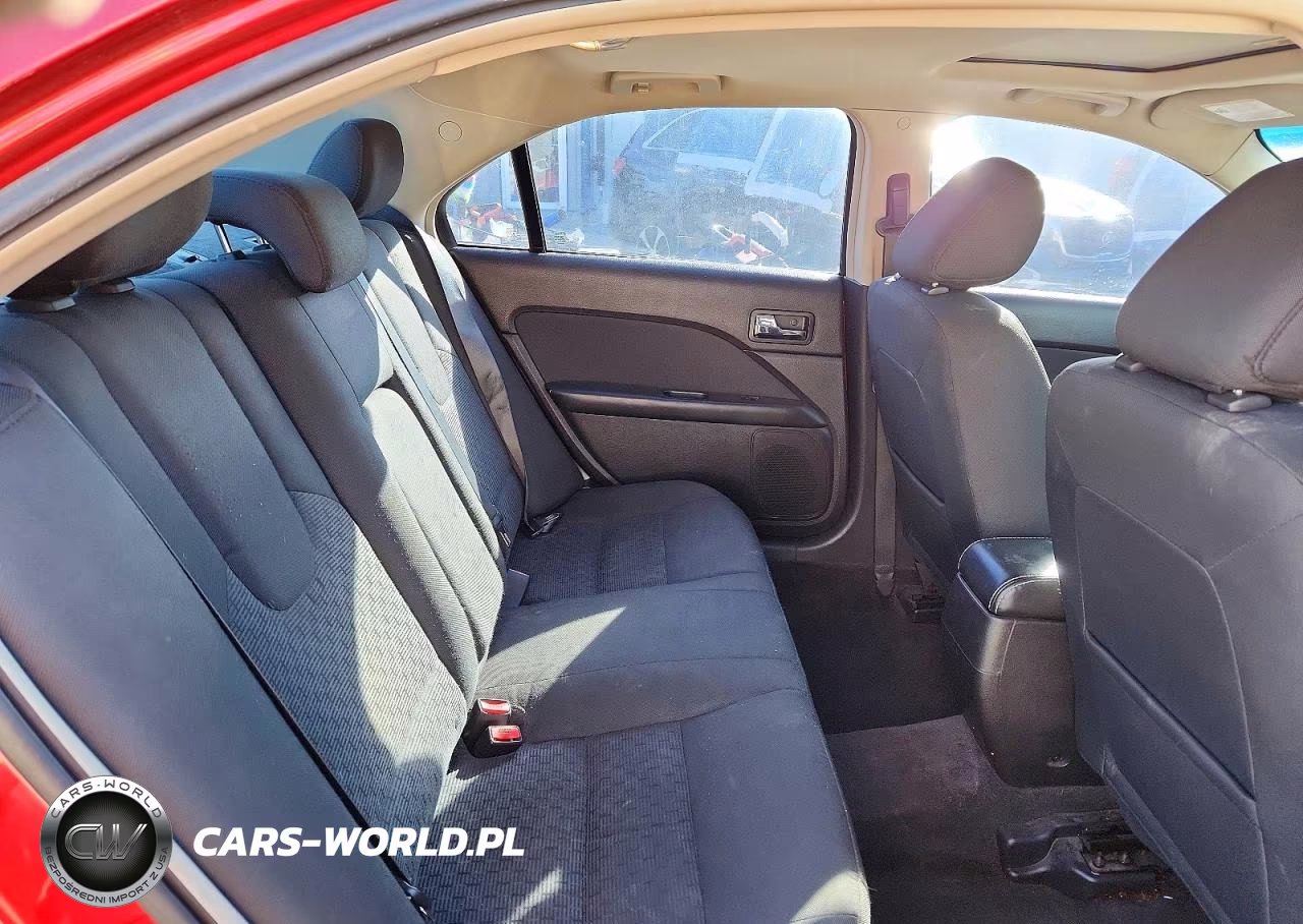 2011 Ford Fusion Se VIN:3FAHP0HA3BR105328 - 10