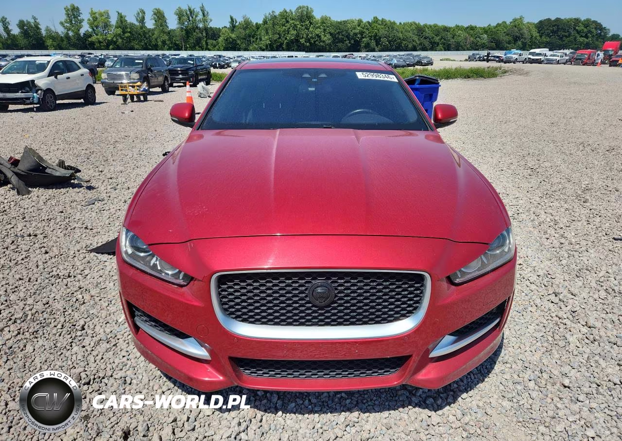 2017 Jaguar Xe R - Sport VIN:SAJAL4BV0HA948627 - 5