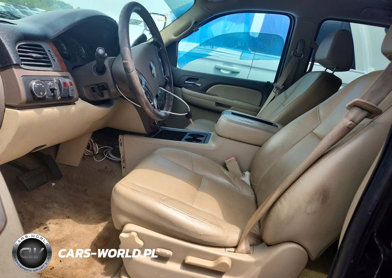 2009 Chevrolet Tahoe VIN:1GNFC230X9R147144 - 7