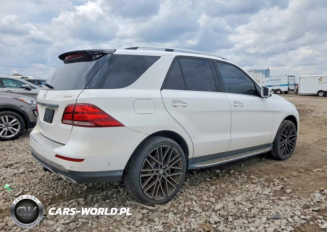 2018 Mercedes-Benz Gle 350 4Matic VIN:4JGDA5HB1JB181080 - 3