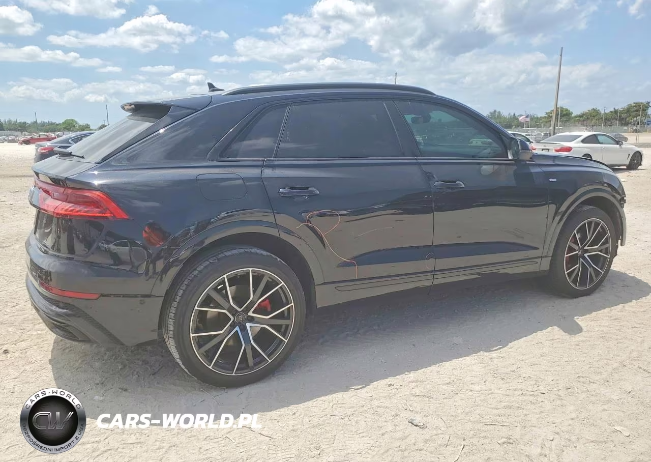 2019 Audi Q8 Prestige S-Line VIN:WA1FVAF1XKD042392 - 3