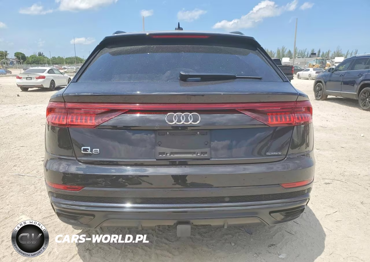 2019 Audi Q8 Prestige S-Line VIN:WA1FVAF1XKD042392 - 6