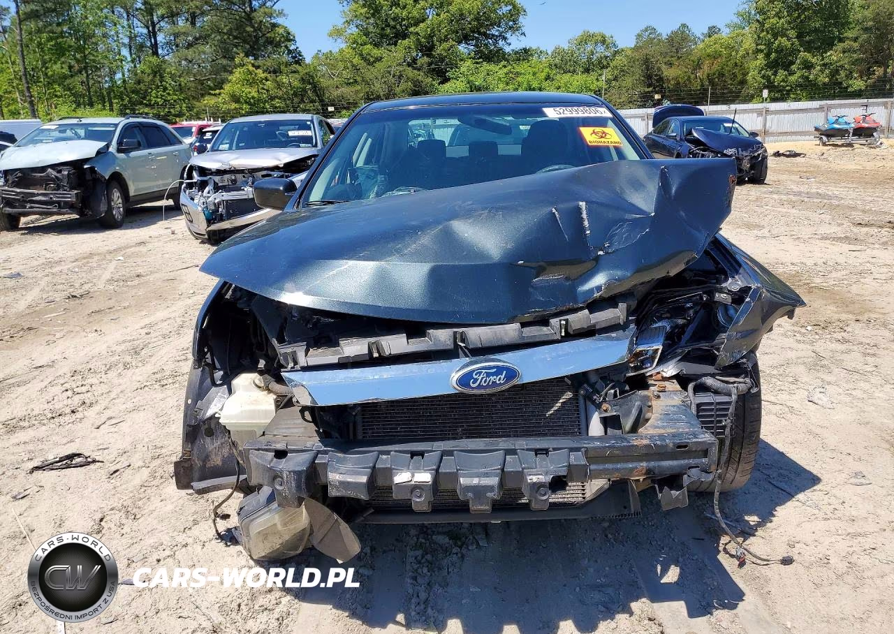 2010 Ford Fusion Se VIN:3FAHP0HG2AR333209 - 5