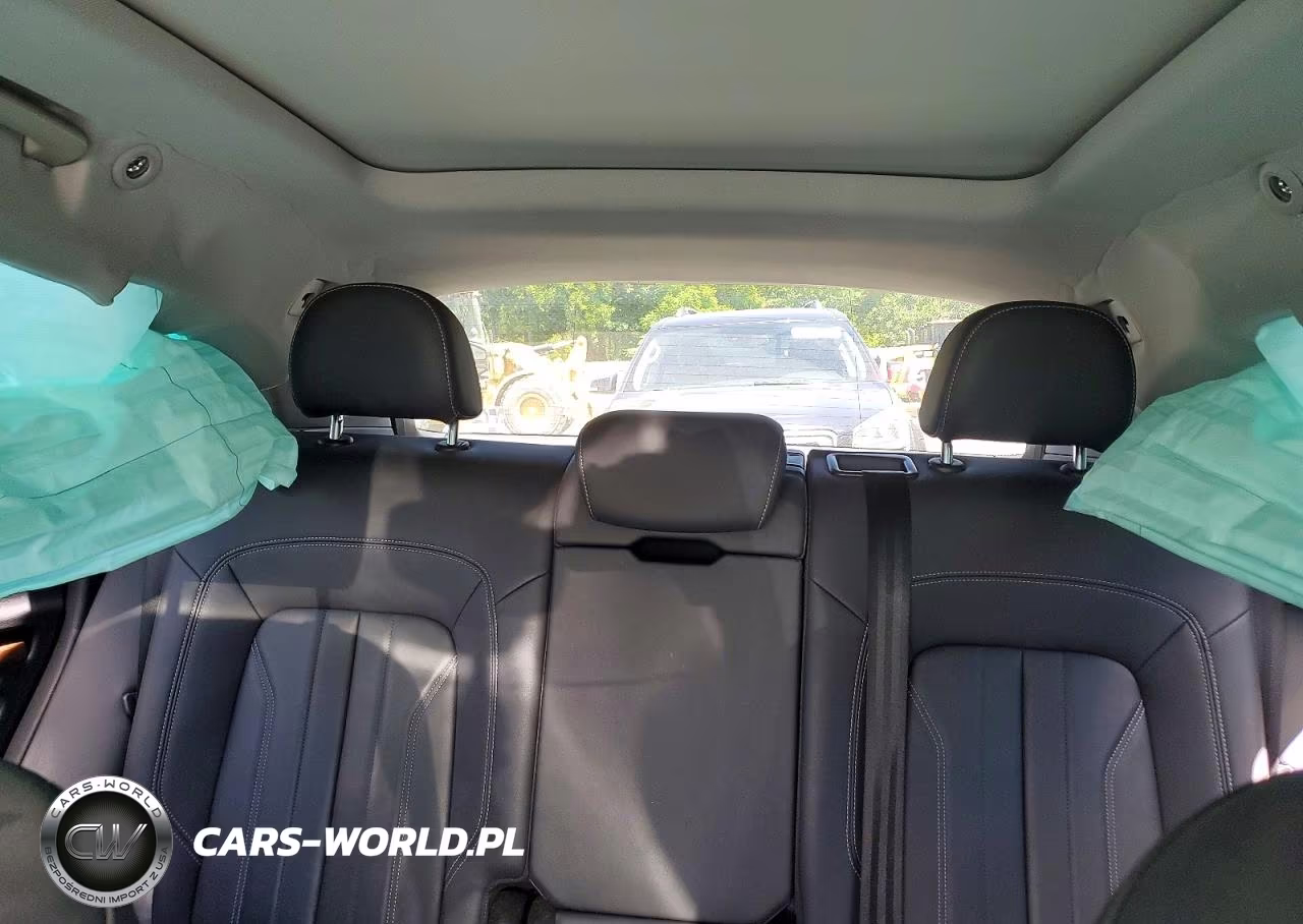 2023 Audi Q5 Premium Plus 45 VIN:WA1EAAFYXP2047504 - 10