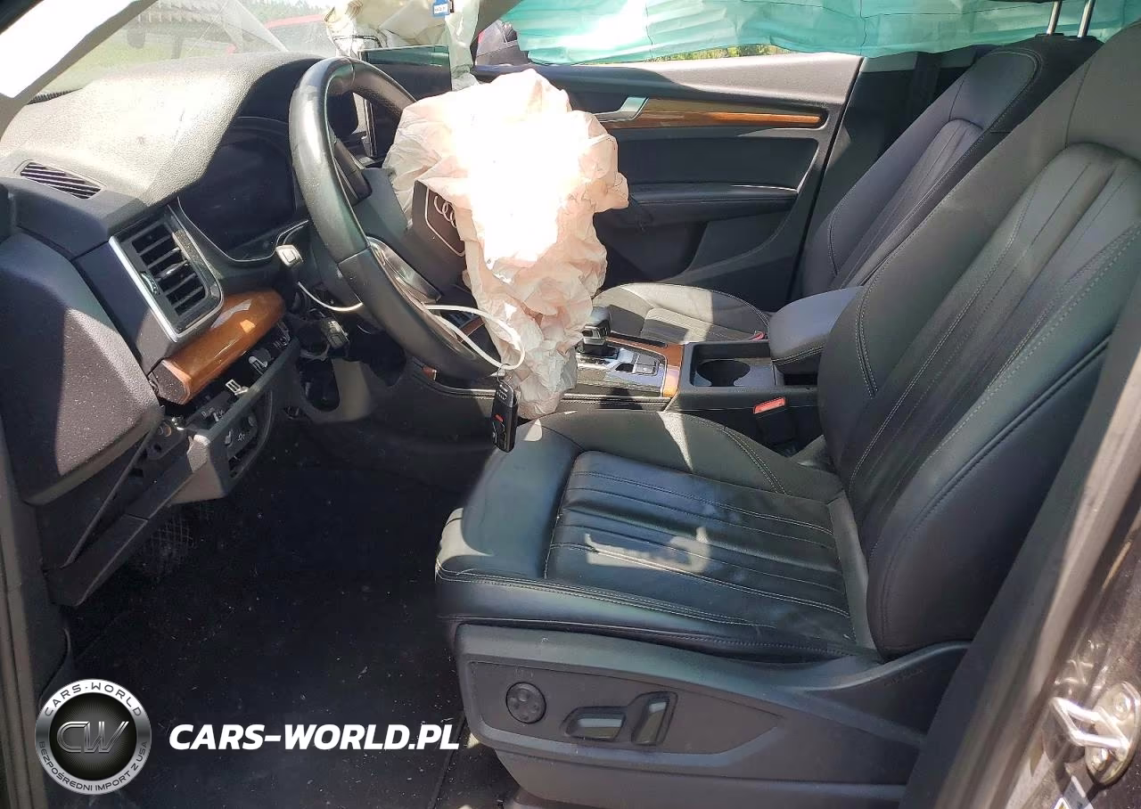 2023 Audi Q5 Premium Plus 45 VIN:WA1EAAFYXP2047504 - 7