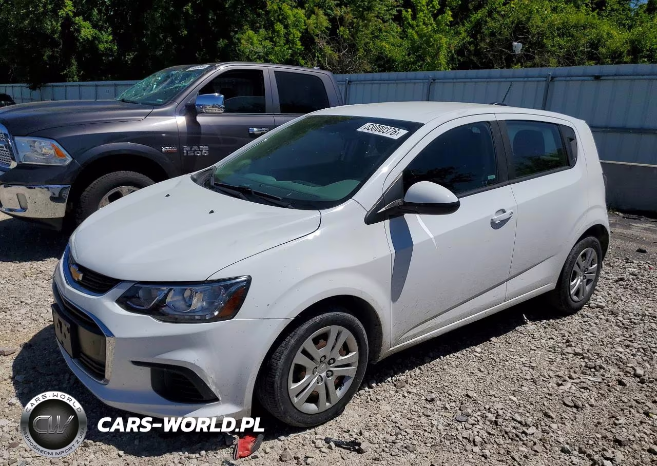 2020 Chevrolet Sonic – zdjęcie 1 z 12