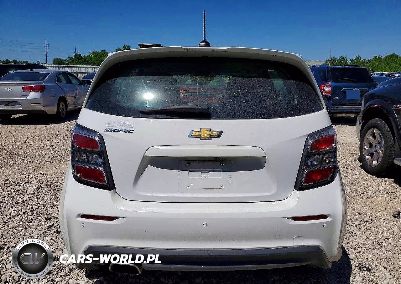 2020 Chevrolet Sonic VIN:1G1JG6SB8L4139543 - 6