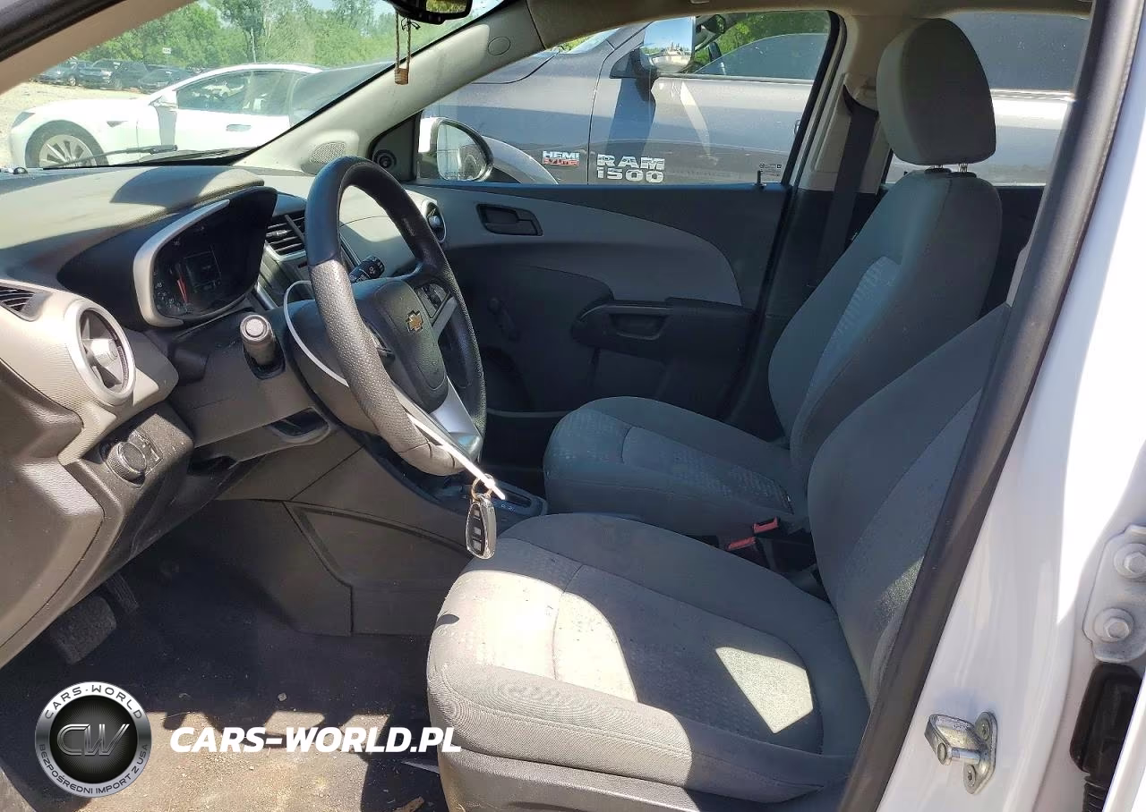 2020 Chevrolet Sonic VIN:1G1JG6SB8L4139543 - 7
