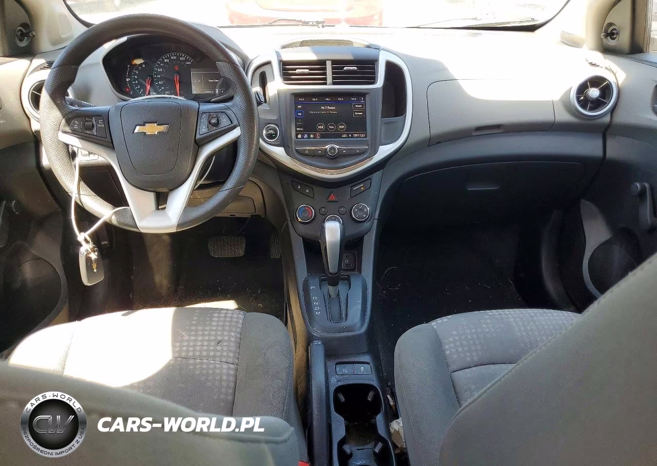 2020 Chevrolet Sonic VIN:1G1JG6SB8L4139543 - 8