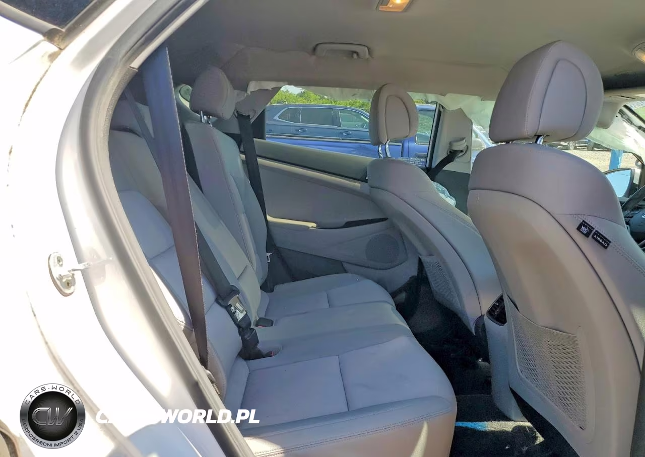 2017 Hyundai Tucson Sport VIN:KM8J33A26HU504758 - 11